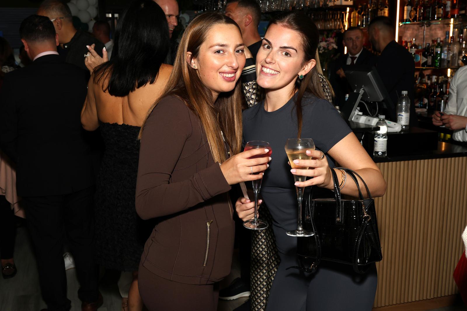 Prosecco with friends
