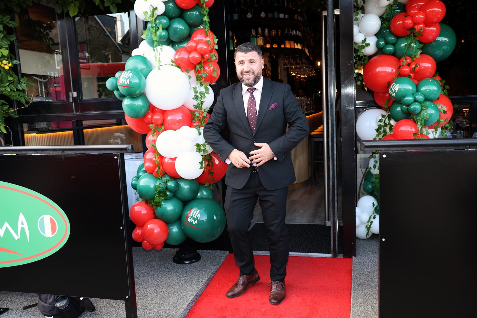 Welcome on the red carpet